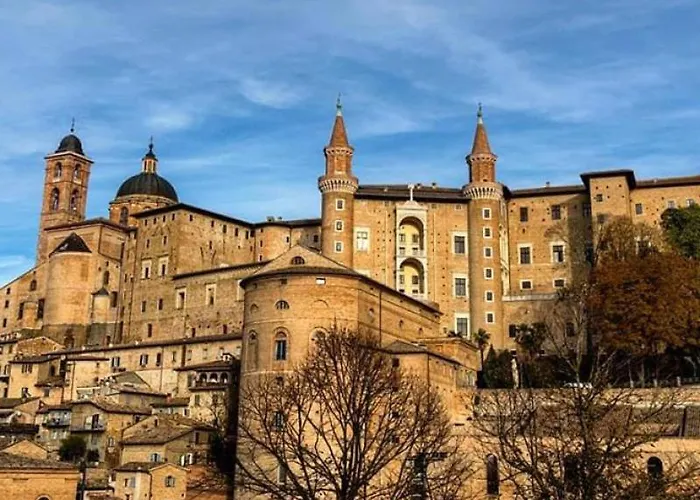 I Tre Gatti 度假居 佩萨罗